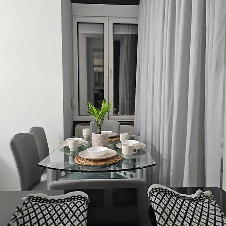 Main Blloku Apartamento *